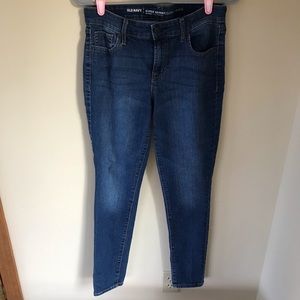 Old Navy Super Skinny Jeans